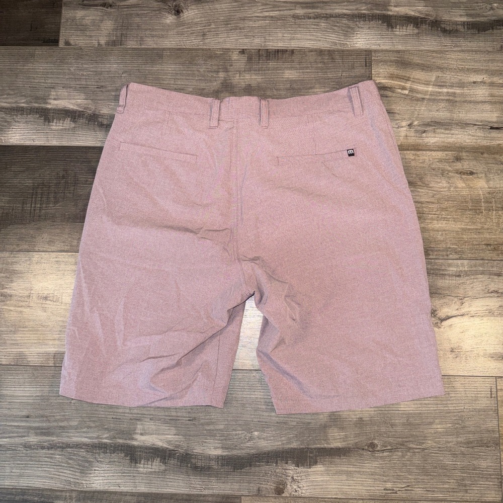 TravisMathew‎ Golf Shorts 36 Red Pink Performance Stretch Casual Chino - Picture 2 of 5